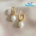VANESSA Pearl Earrings