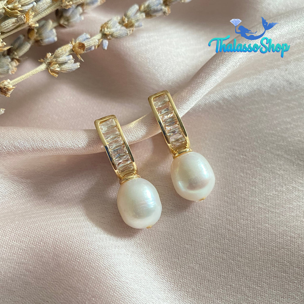 VANESSA Pearl Earrings