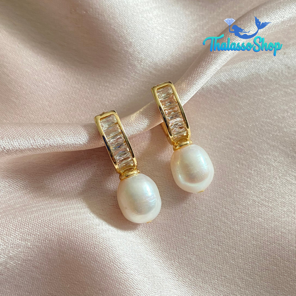 VANESSA Pearl Earrings