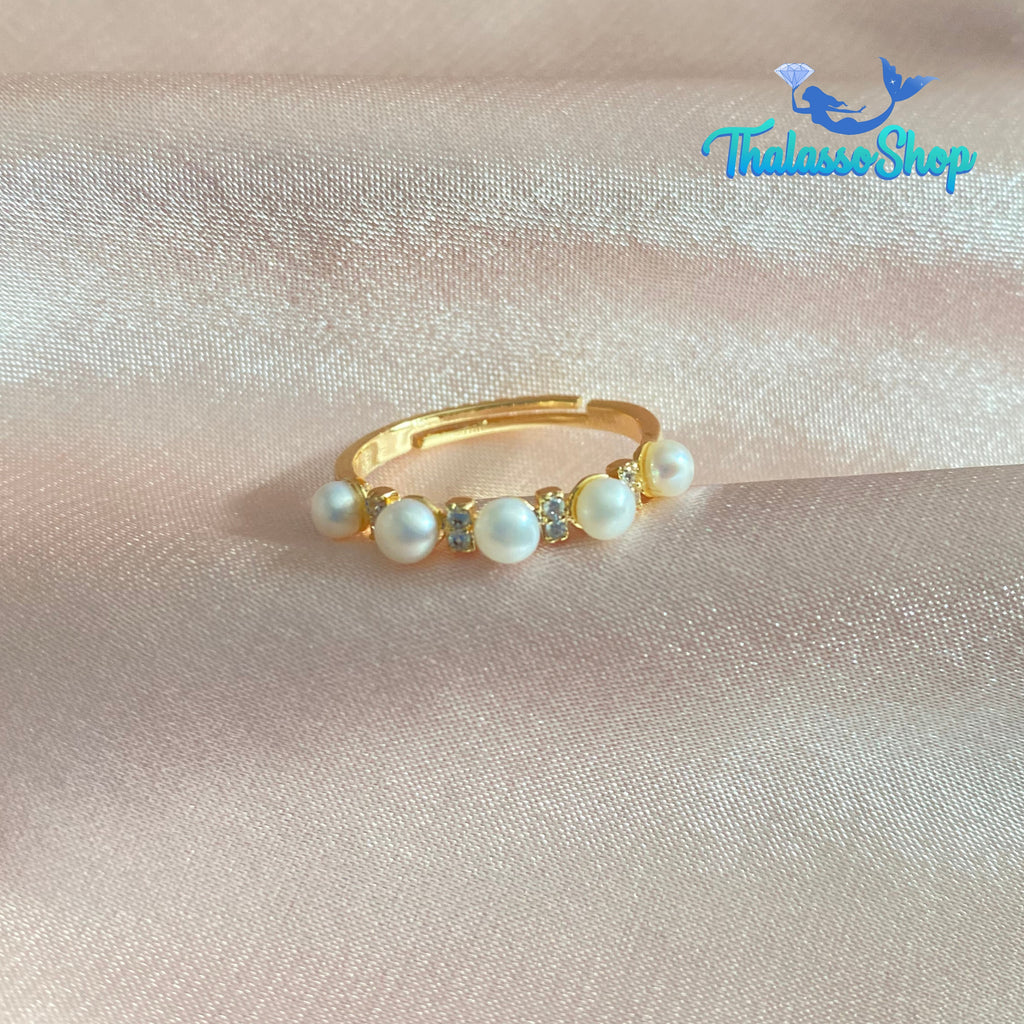 MOLLY Pearl Ring
