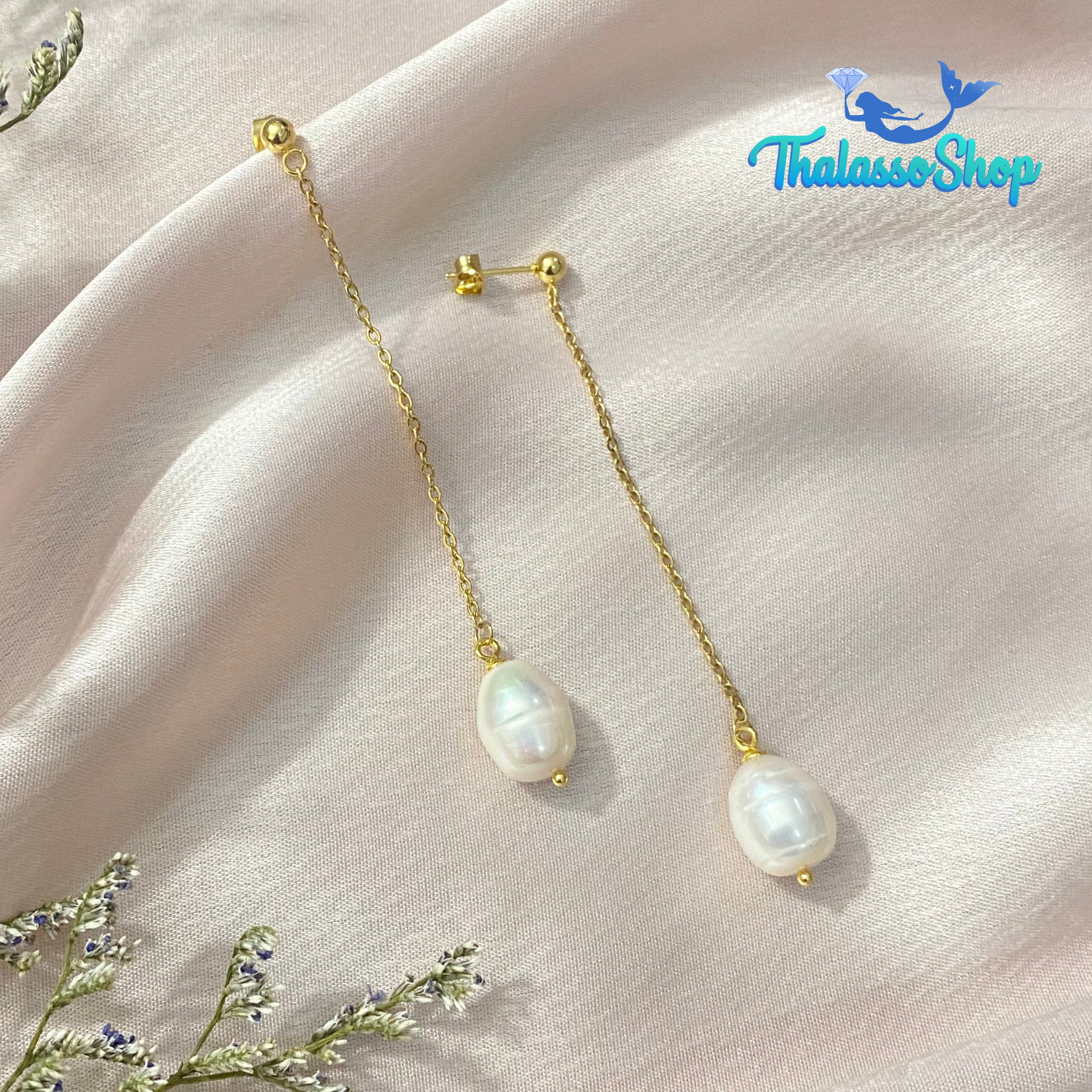 IRIS Pearl Earrings