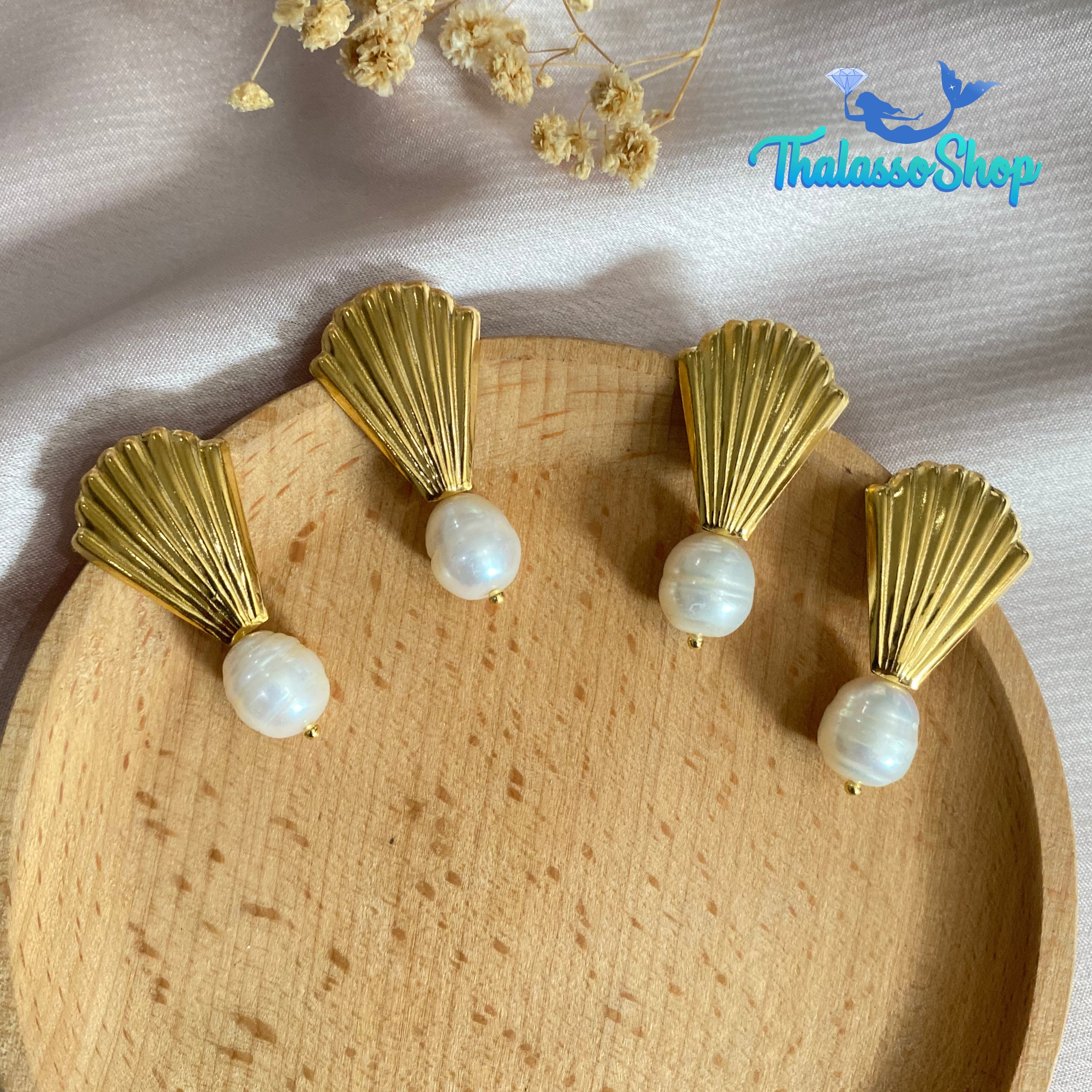 SOPHIE Pearl Earrings