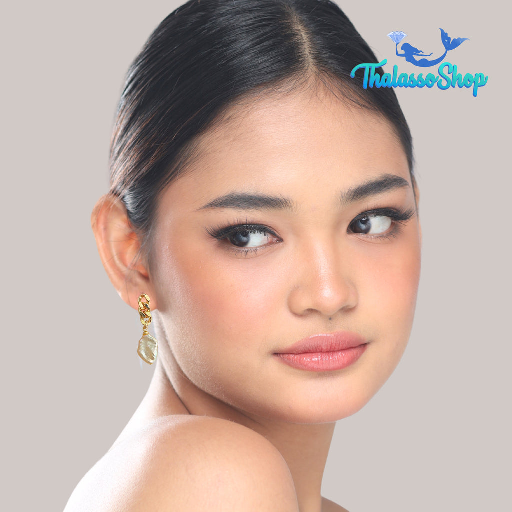 HILLEVI Pearl Earrings