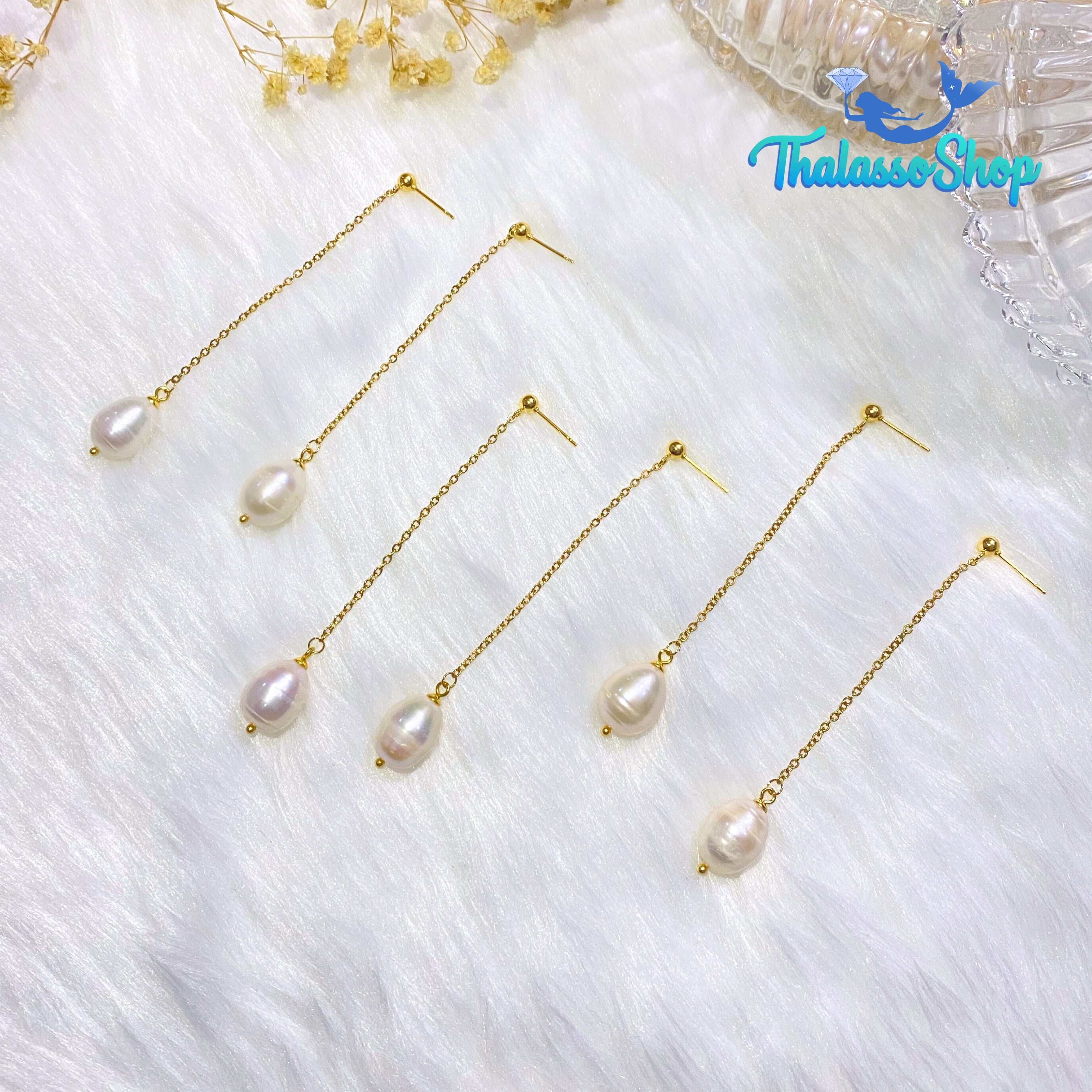 IRIS Pearl Earrings