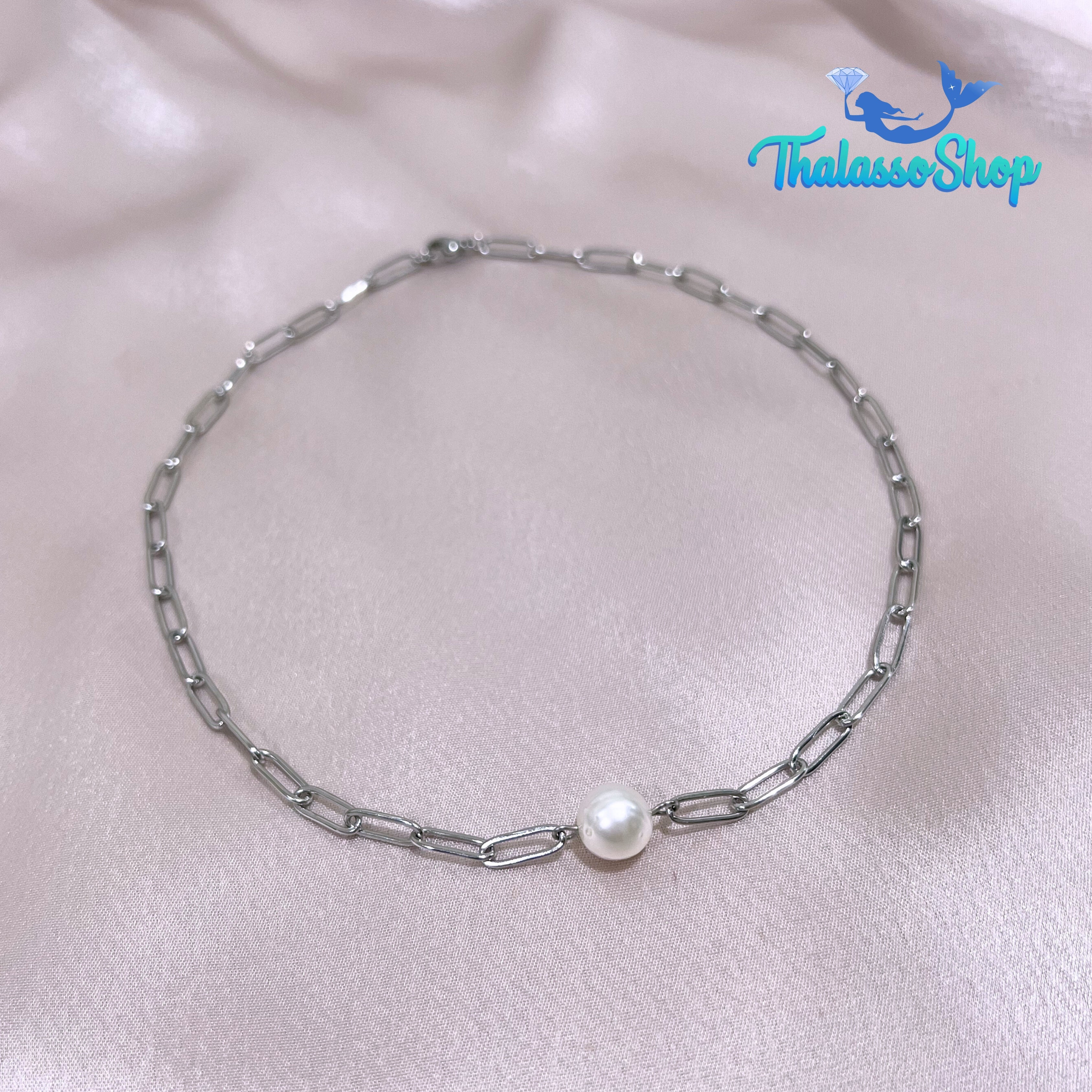 ASTRID Pearl Necklace