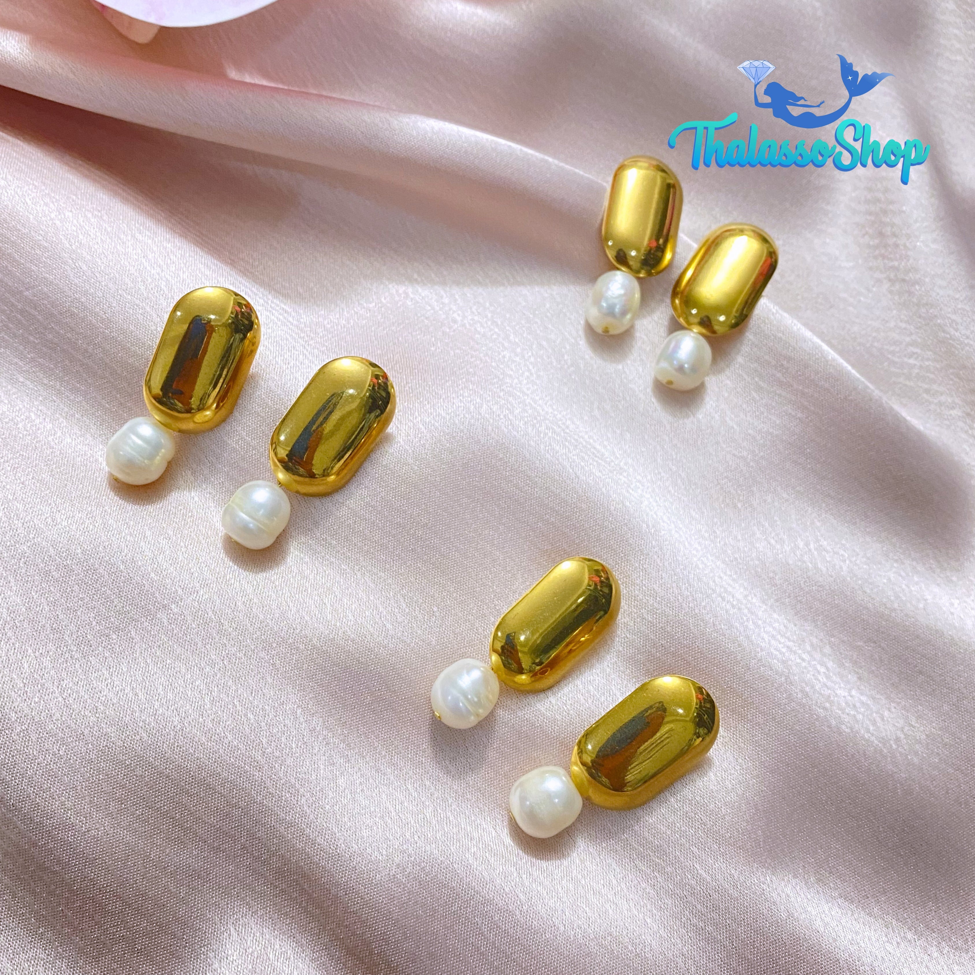 CAROL Pearl Earrings
