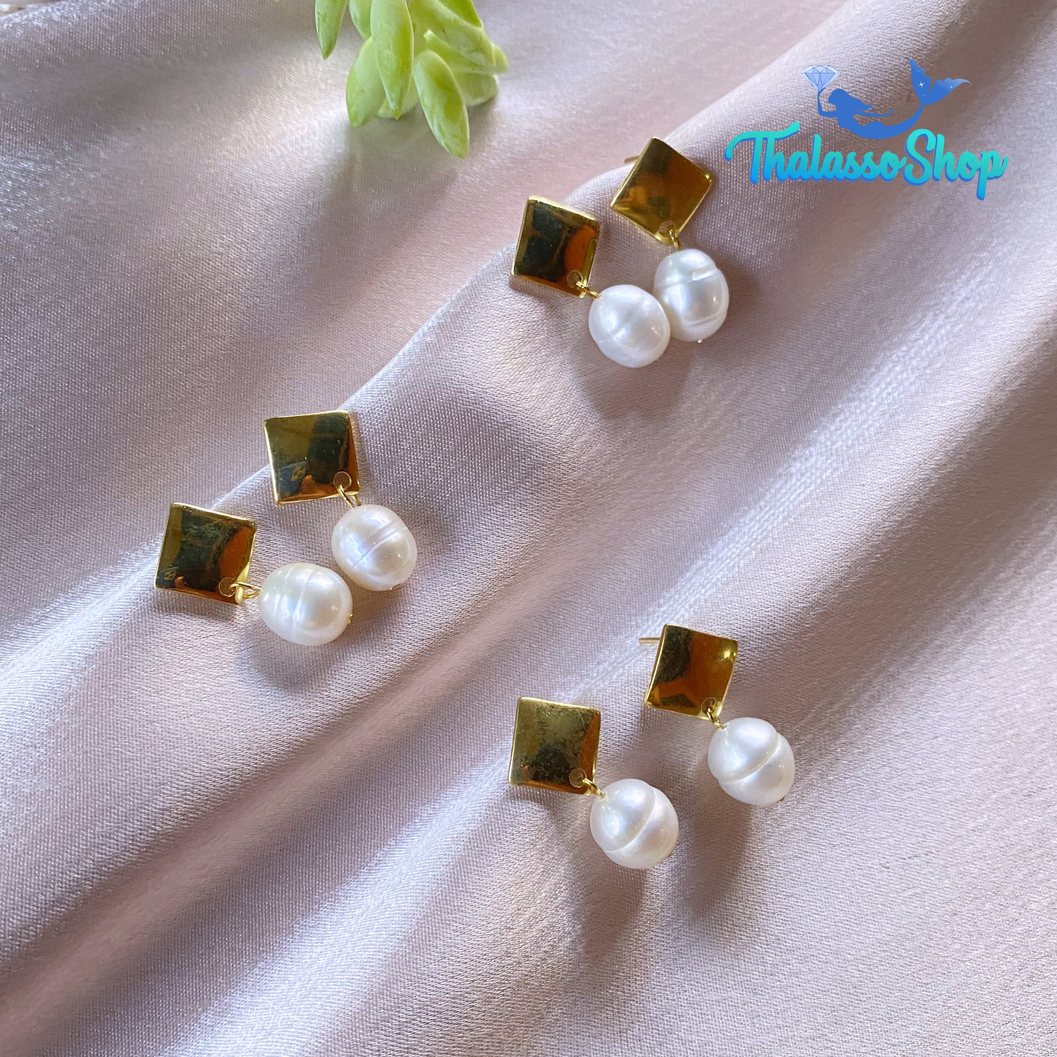 KAREN Pearl Earrings