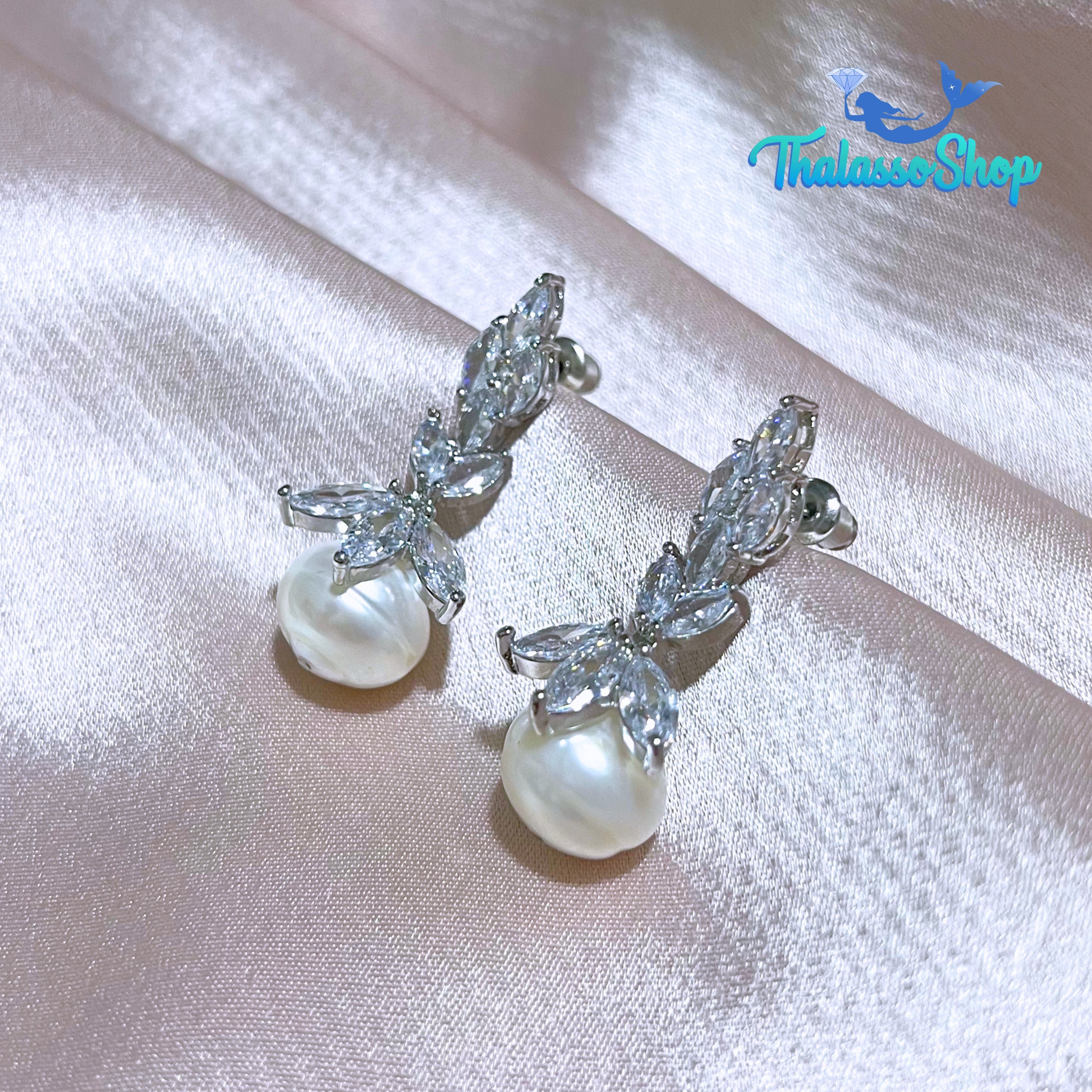 LUCIANA Pearl Earrings