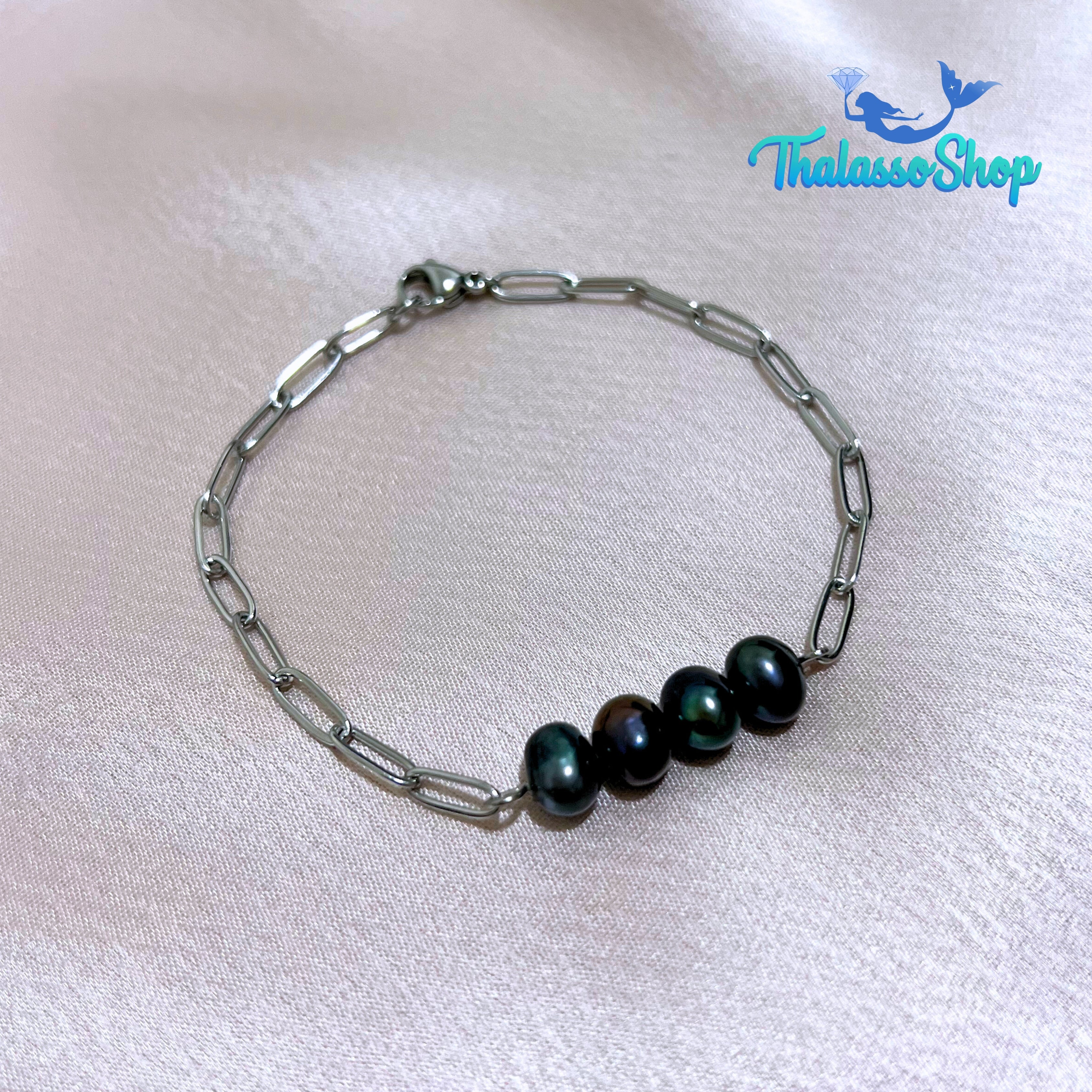 ROXIE Pearl Bracelet