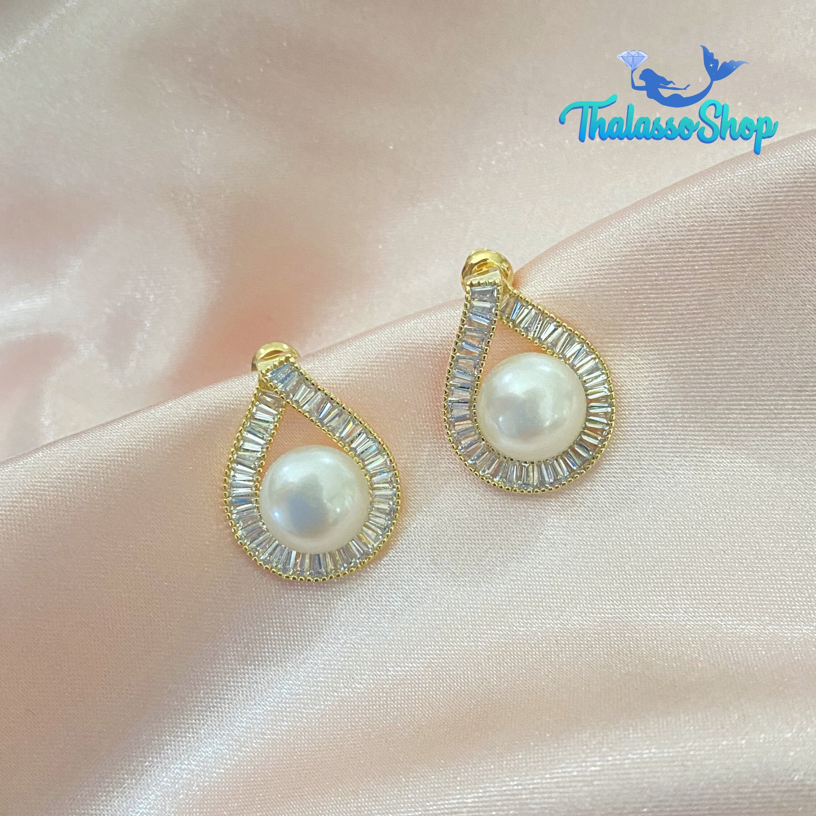 LAURIE Pearl Earrings