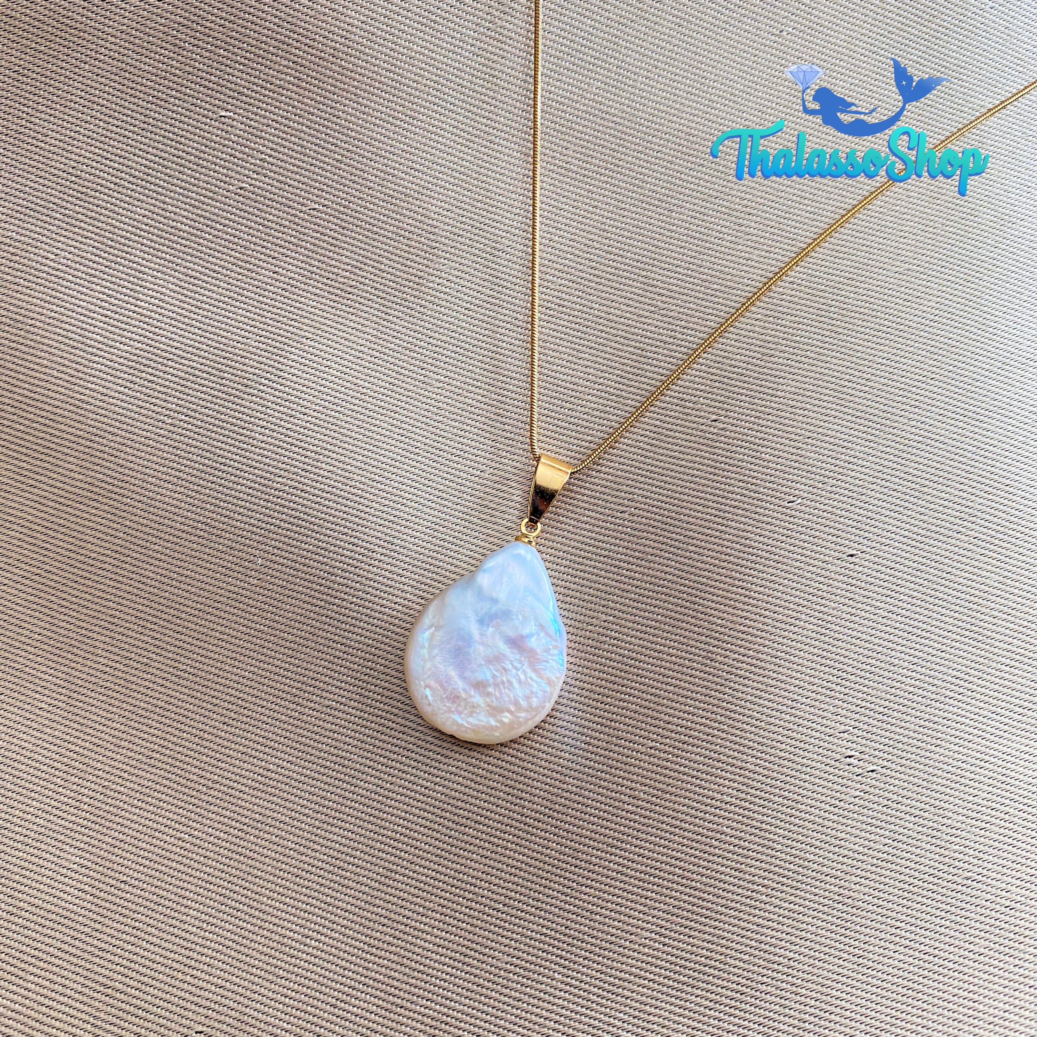 KYLIE oversized Pearl Necklace
